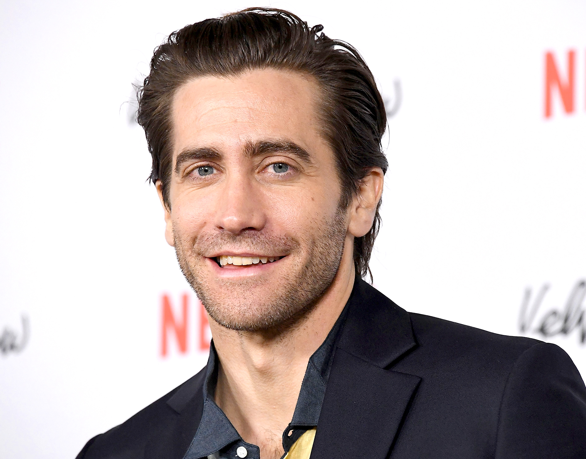 What's Jake Gyllenhaal's hairstyle called? : r/Hair